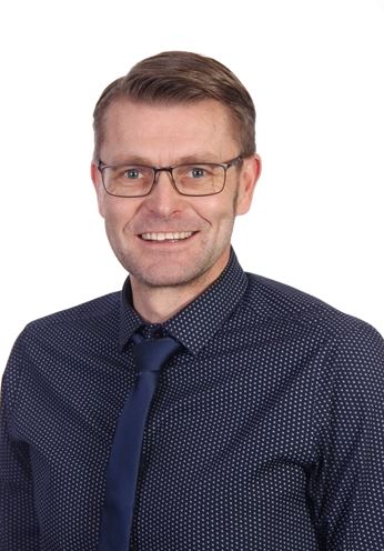 Photo of Mr R Walters