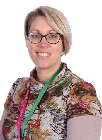 Photo of Mrs C Harris